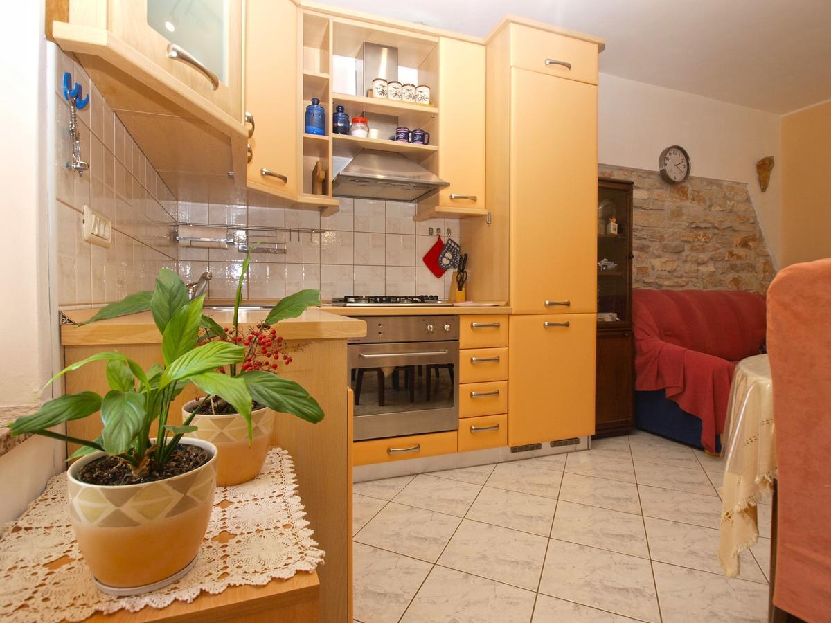 Apartments Vodnjanka 1656 Екстер'єр фото