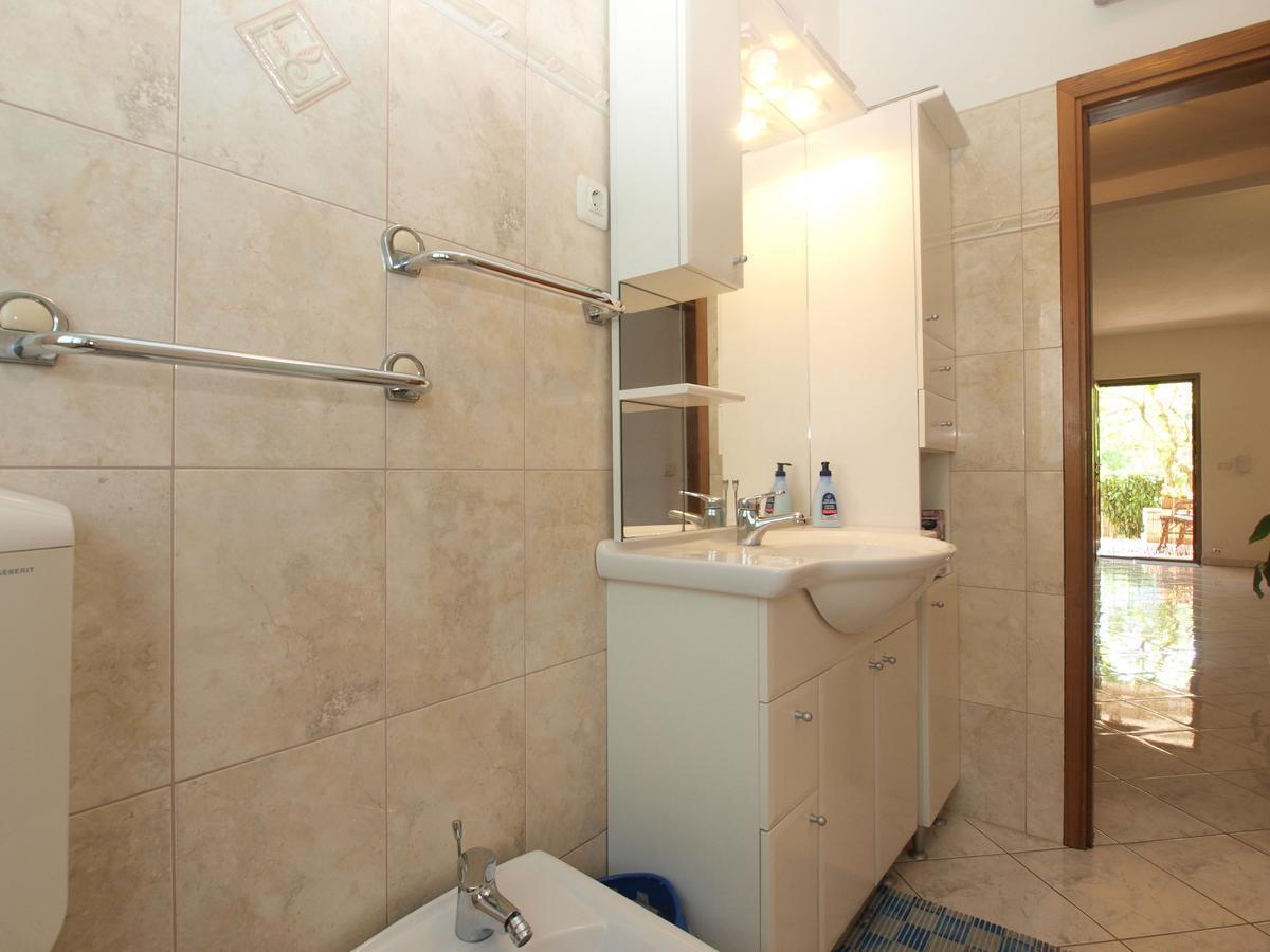 Apartments Vodnjanka 1656 Екстер'єр фото