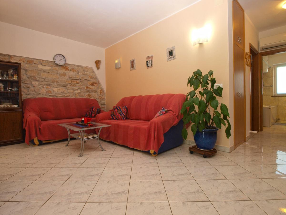 Apartments Vodnjanka 1656 Екстер'єр фото
